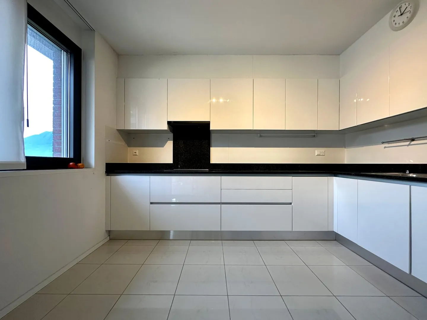 Bright and prestigious duplex apartment - Photo 4 of 10