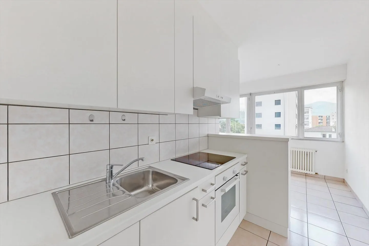 Appartement confortable de 3,5 pièces à Caslano - Photo 2 sur 12