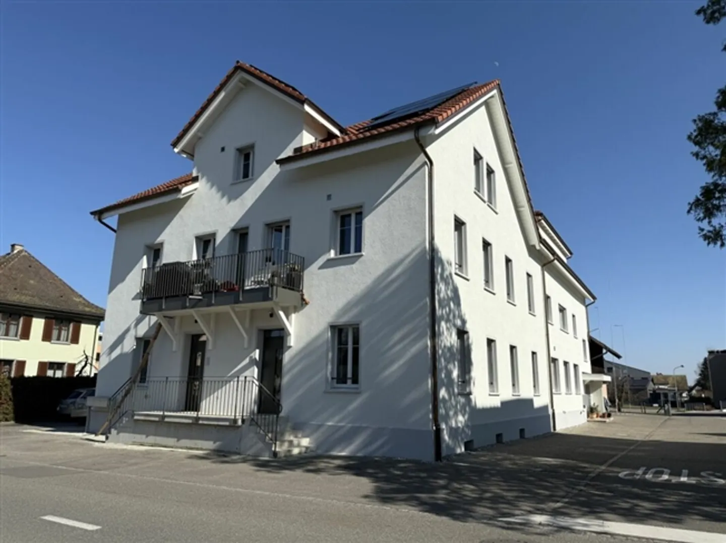 Modernes Erdgeschoss-Apartment - Foto 7 von 8