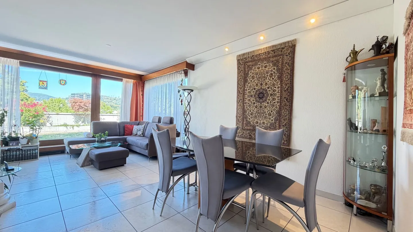 4.5-Room Apartment, Terrace, 2 Bathrooms, Garage Box, Sauna, Fitness & Party Room - Photo 7 of 28