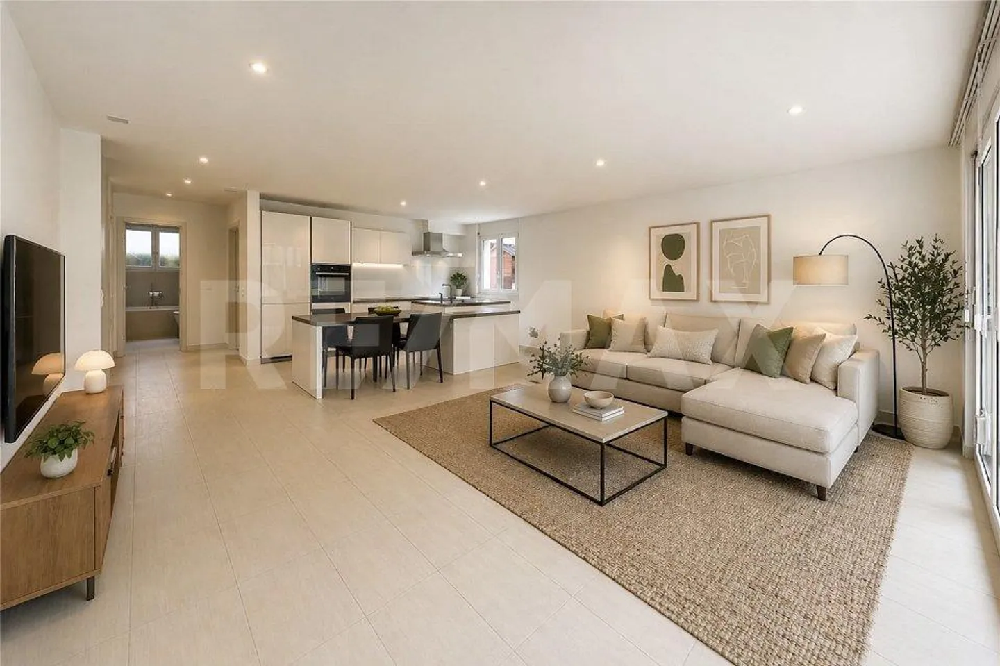 Modernes 3,5-Zimmer-Apartment mit Garten in der Nähe von Geschäften - Foto 2 von 13