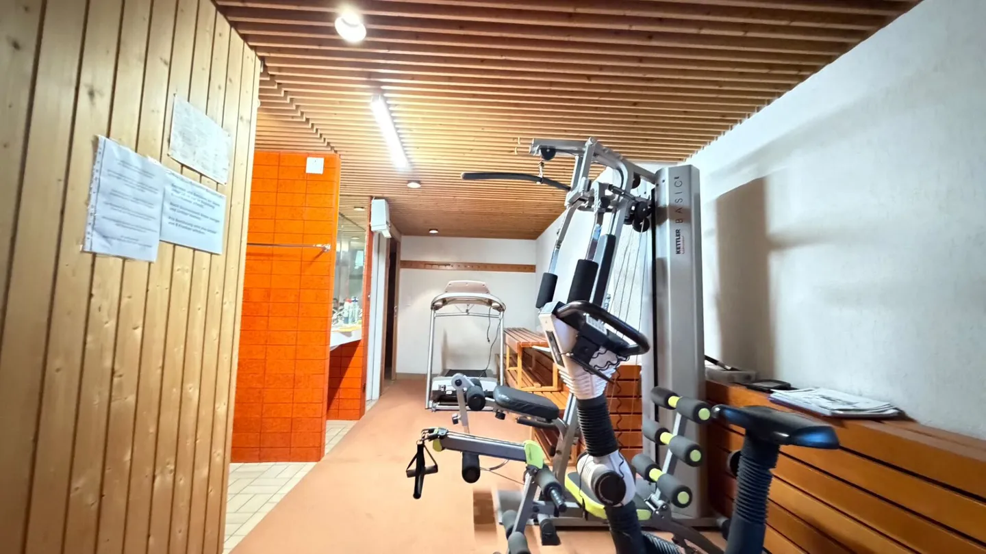 4.5-Room Apartment, Terrace, 2 Bathrooms, Garage Box, Sauna, Fitness & Party Room - Photo 22 of 28