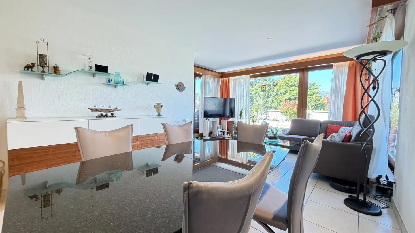 4.5-Room Apartment, Terrace, 2 Bathrooms, Garage Box, Sauna, Fitness & Party Room - Photo 8 of 28