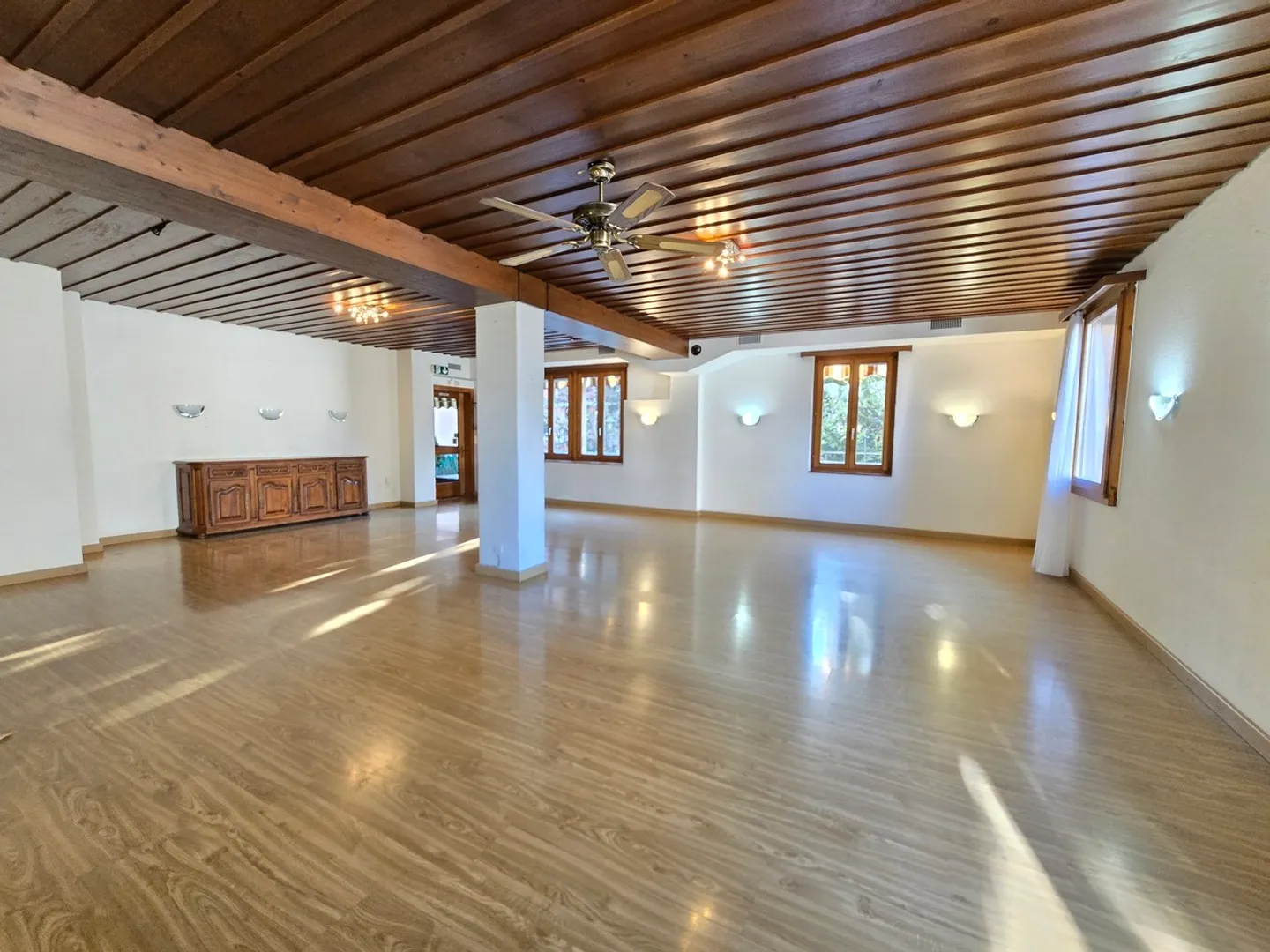 Gewerbefläche zu Vermieten - Foto 5 von 13