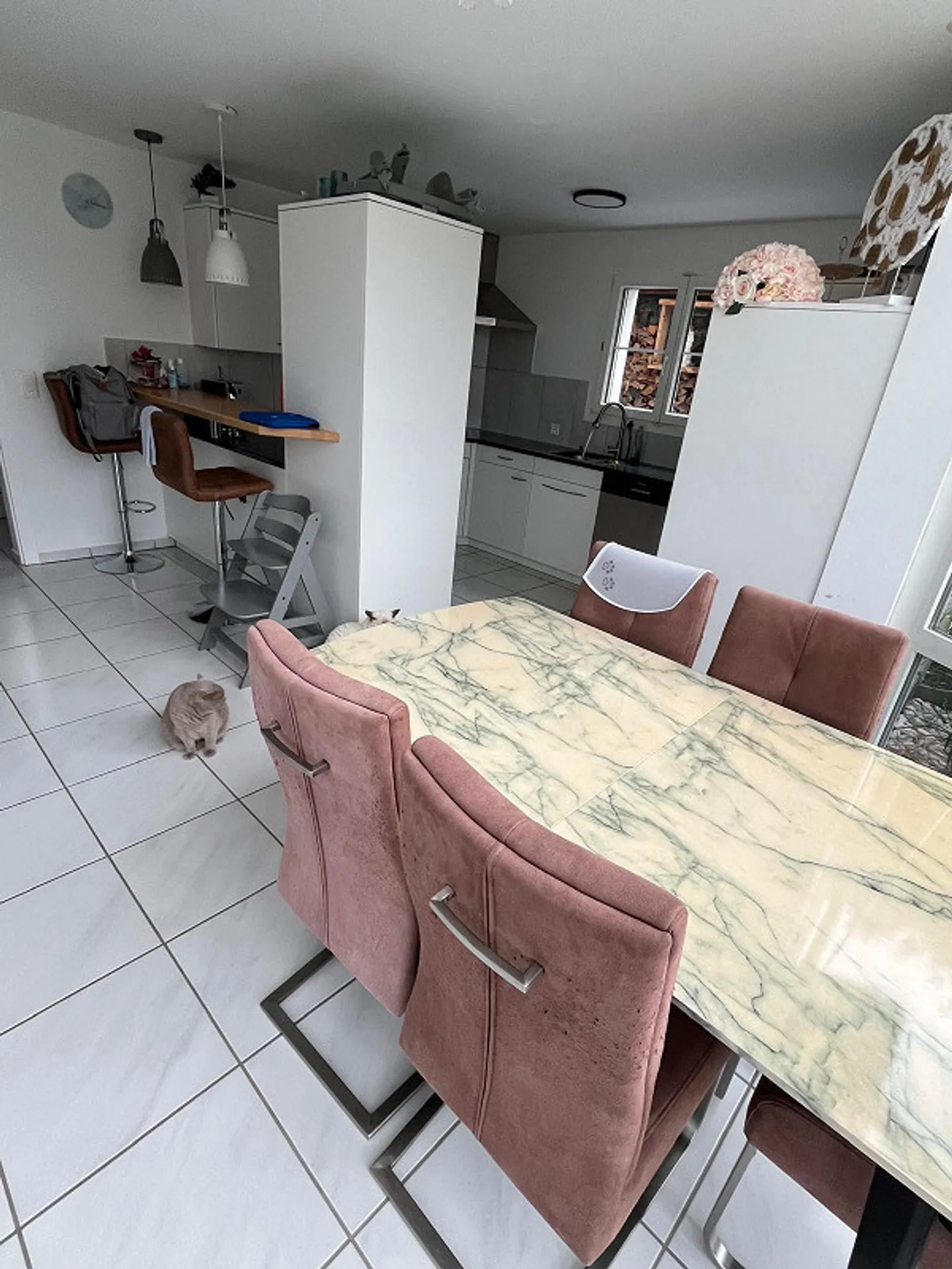 Residential idyll in Trimmis: Sunny single-family home with rental apartment - Photo 5 of 9