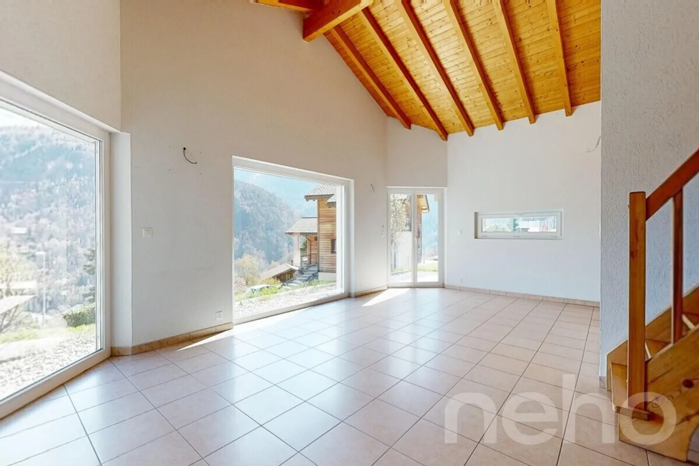 House with stunning valley view - Photo 2 of 12
