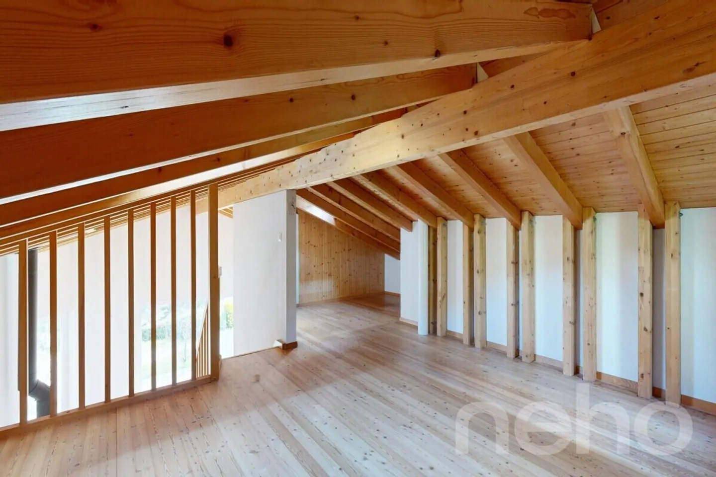 House with stunning valley view - Photo 9 of 12
