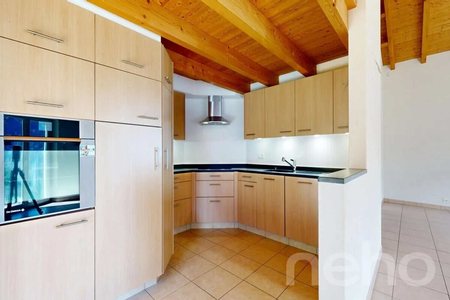 House with stunning valley view - Photo 5 of 12