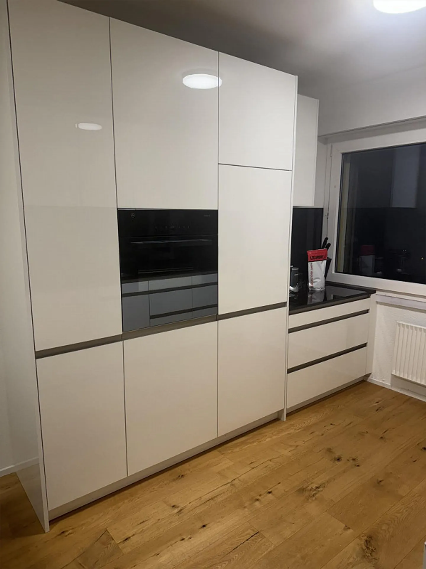 3.5 Room Apartment on the 5th Floor including Parking Space - Photo 2 of 7
