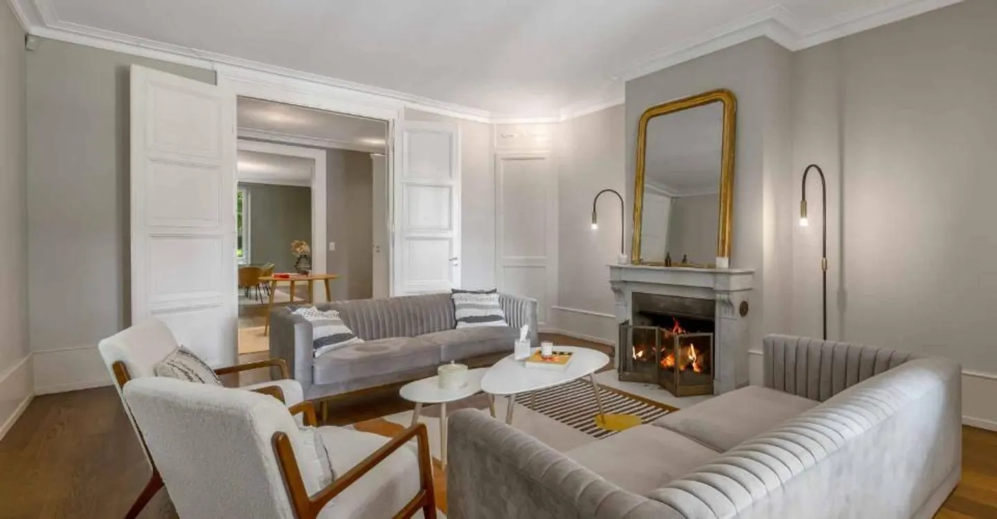 Exceptional property just steps from Lake Geneva - Photo 4 of 11