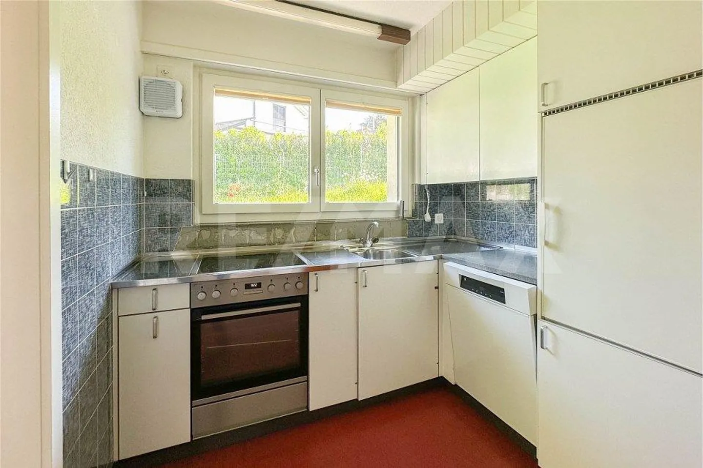 Freistehendes 5.5-Zimmer-Einfamilienhaus - Foto 8 von 10