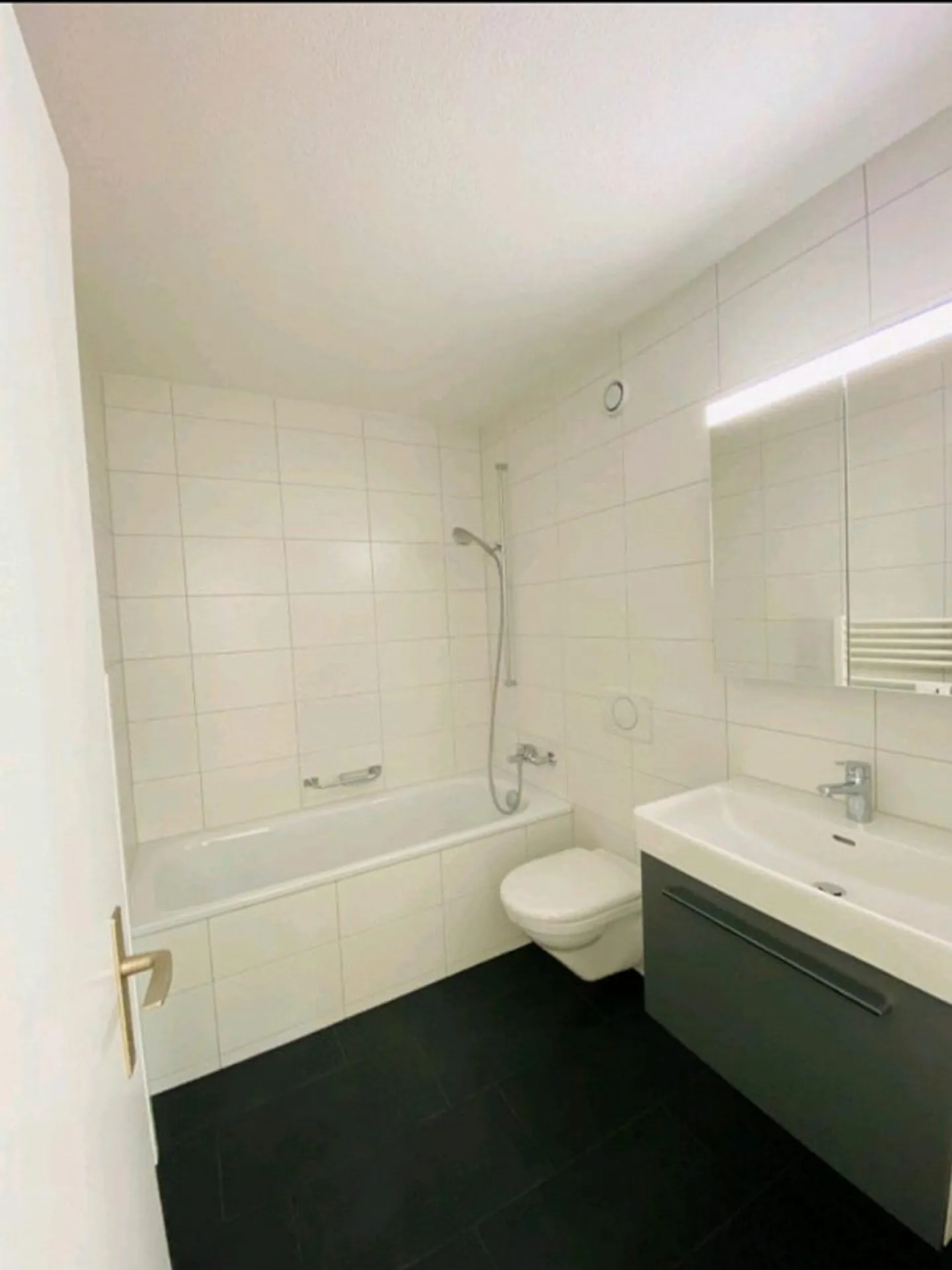 Appartement 4.5 pièces à Schliern près de Köniz - Photo 8 sur 9