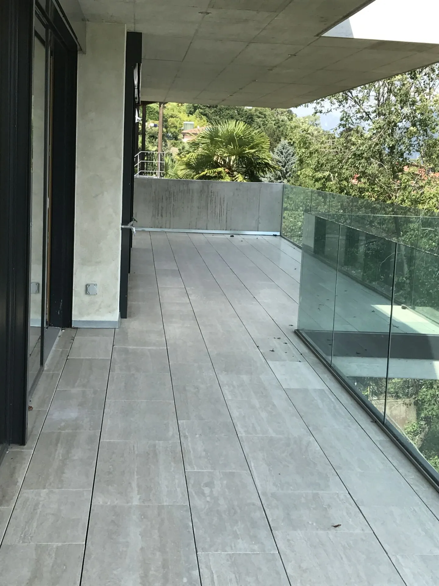 APPARTAMENTO 3.5 LOCALI CON VISTA LAGO IMPRENDIBILE - Foto 16 di 30