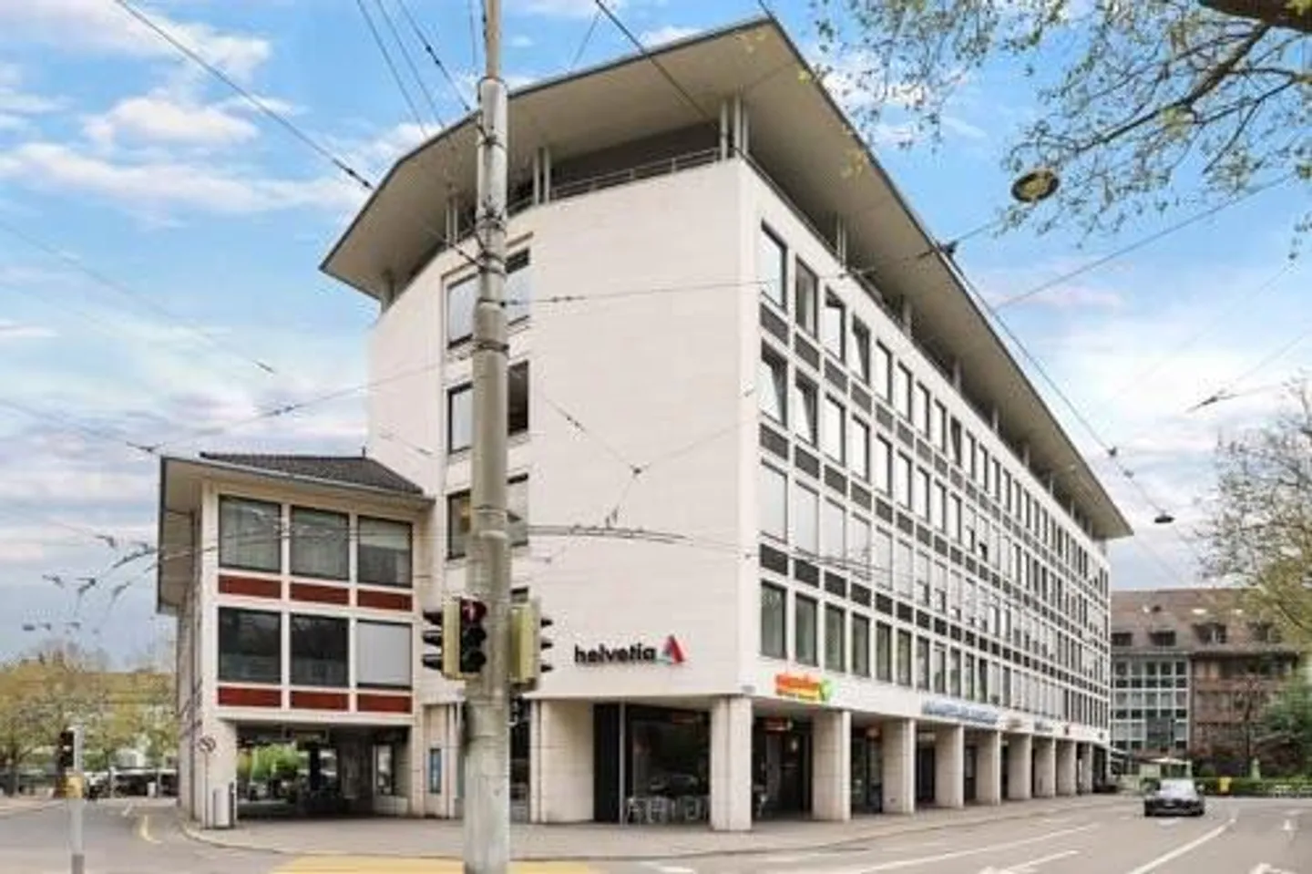 Trouvez des espaces de stockage ici - Photo 2 sur 2