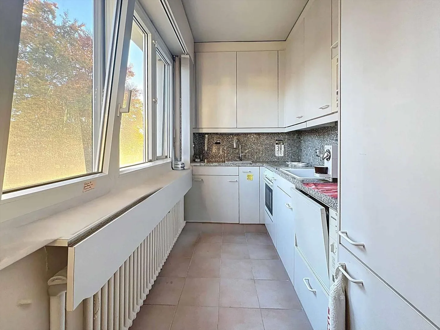 Charmante 2.5 Zimmer Wohnung - Foto 2 von 4