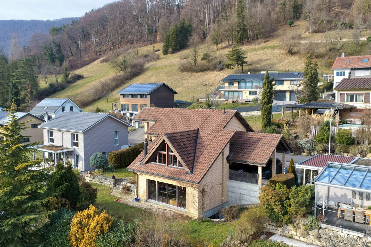 Charmantes Architektenhaus - Foto 1 von 13