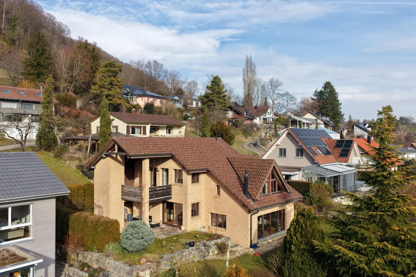 Charmantes Architektenhaus - Foto 2 von 13