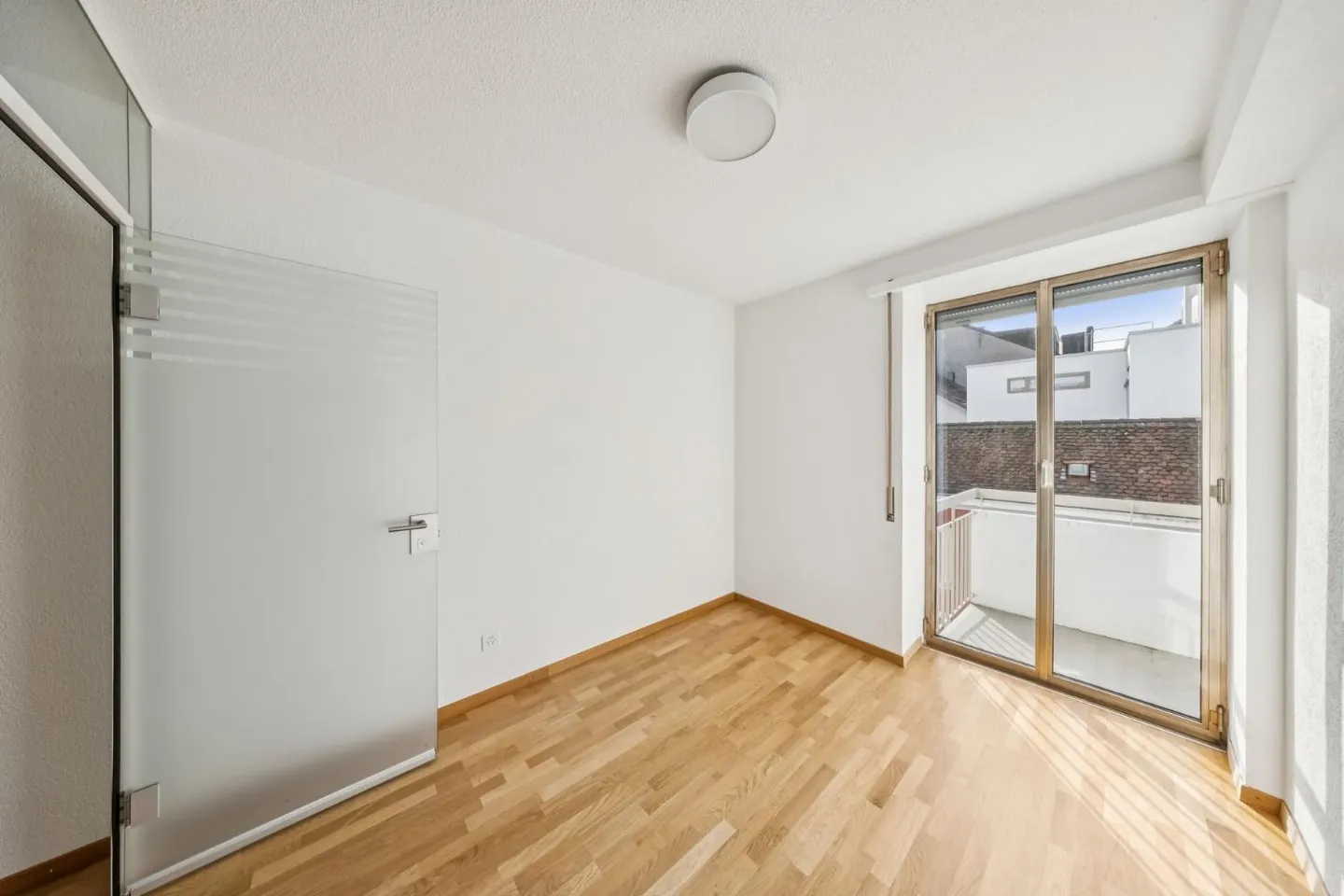 Zentrales Apartment in Biel - Foto 3 von 10