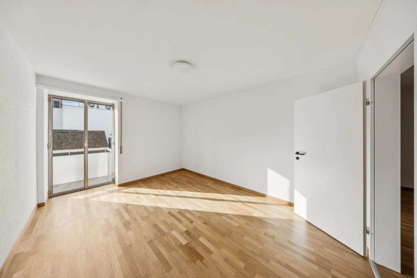 Zentrales Apartment in Biel - Foto 4 von 10