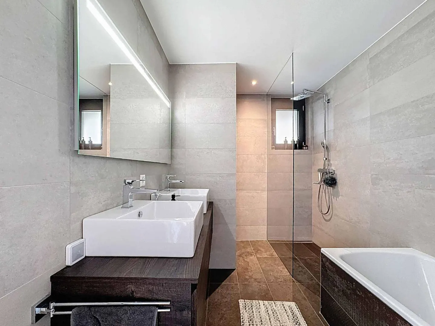 Villa contemporaine avec piscine - Photo 10 sur 13