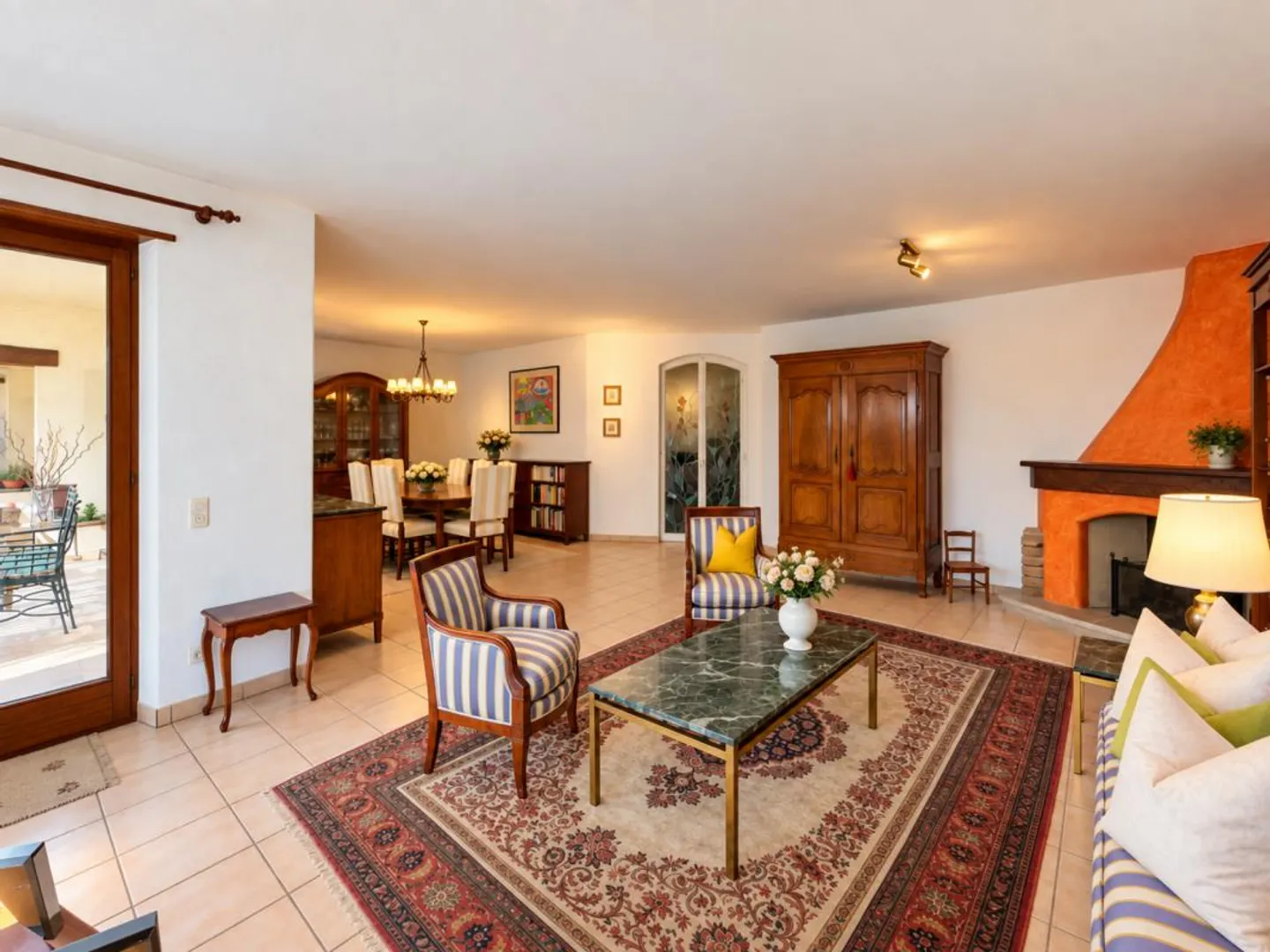 Beautiful single-family home just steps from the lake - Photo 1 of 7