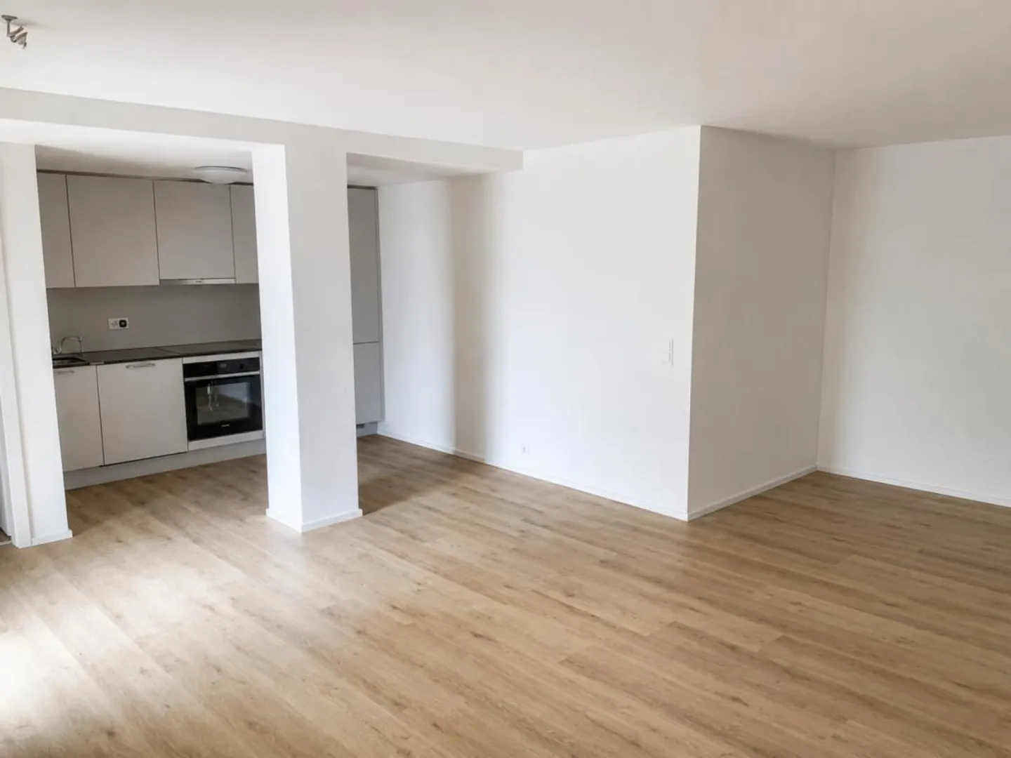 Modernes Apartment mit privatem Eingang - Foto 3 von 7