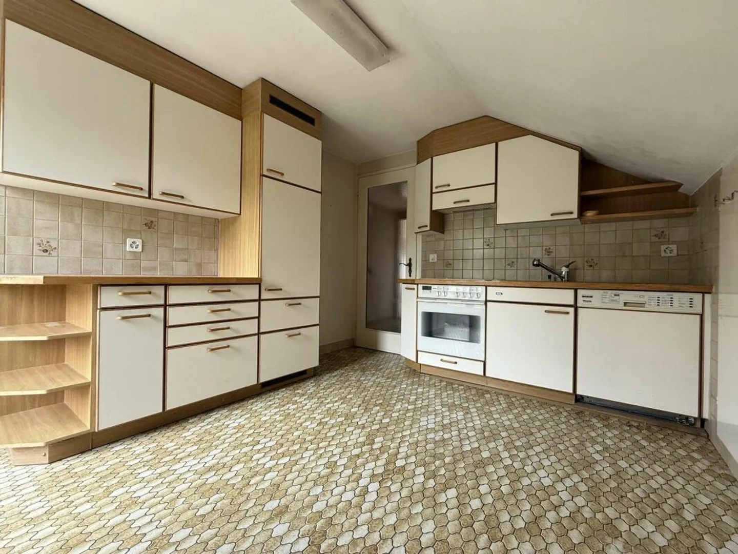 Grosszügige 3.5-Zimmerwohnung - Foto 5 von 11