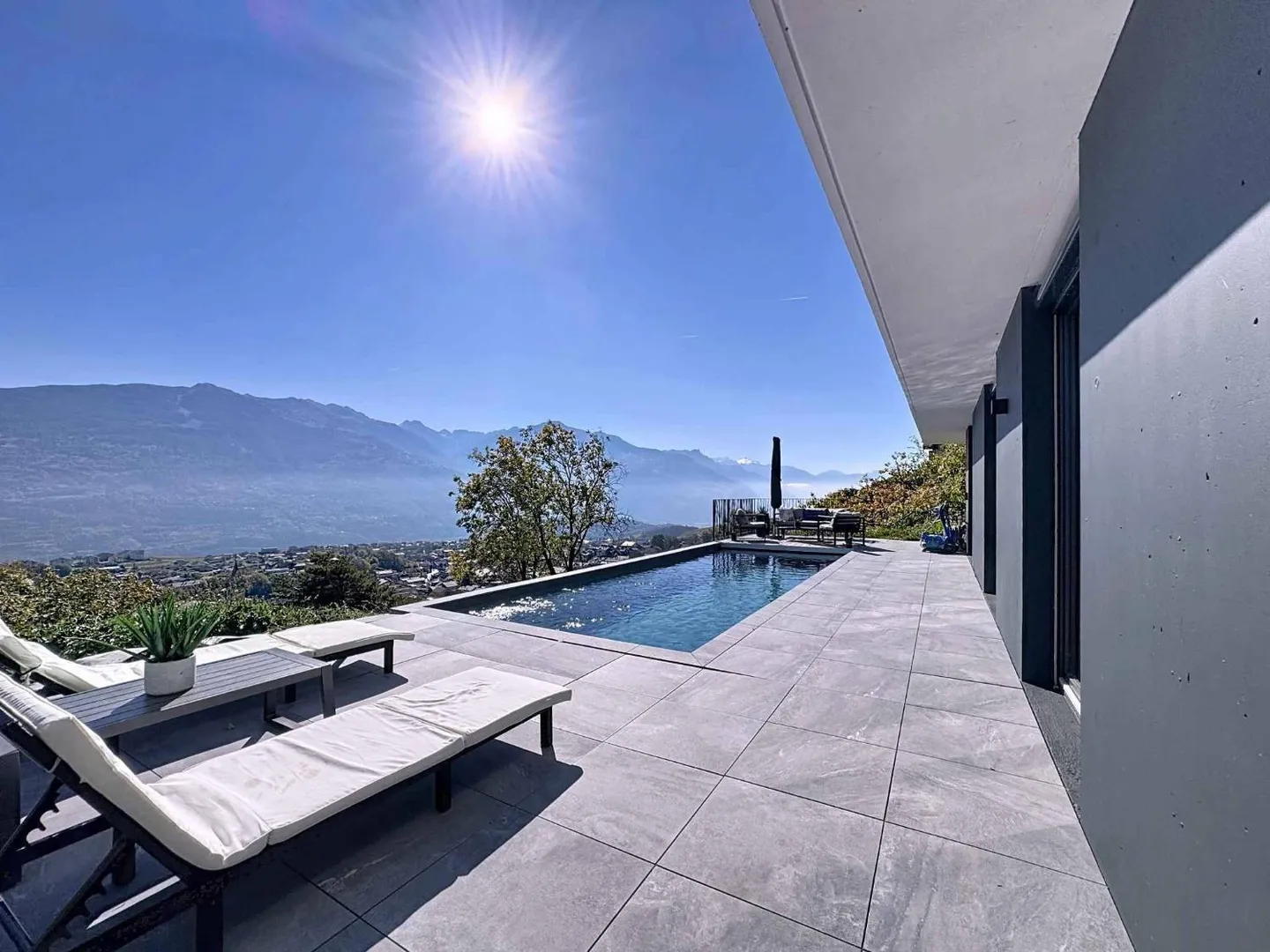 Villa contemporaine avec piscine - Photo 12 sur 13