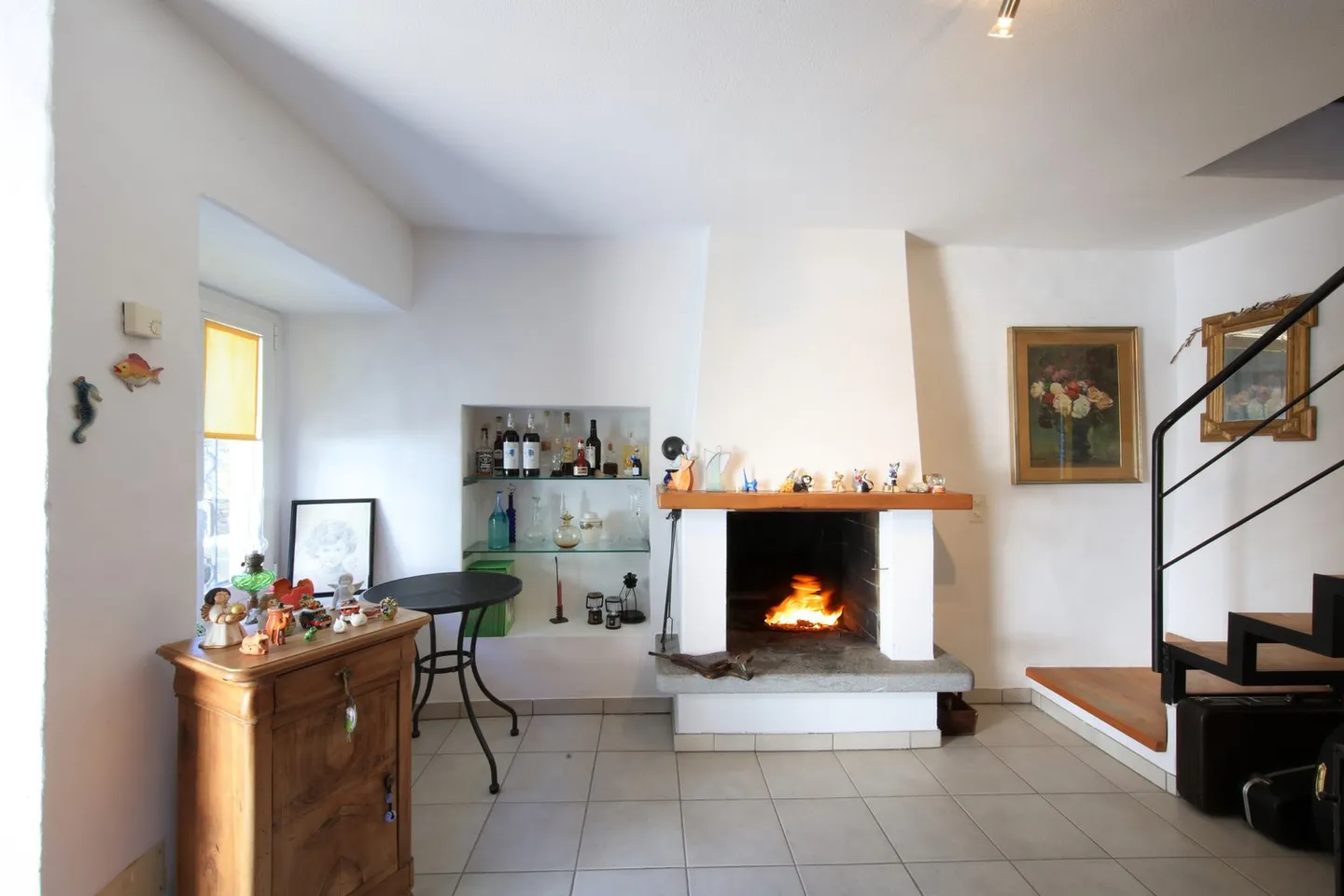 Charming single-family house in the nucleus of Arcegno also secondary residence - Photo 4 of 13