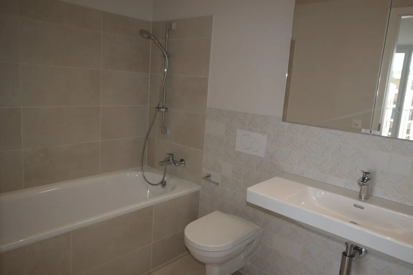 Modernes Apartment mit Loggia - Foto 6 von 8