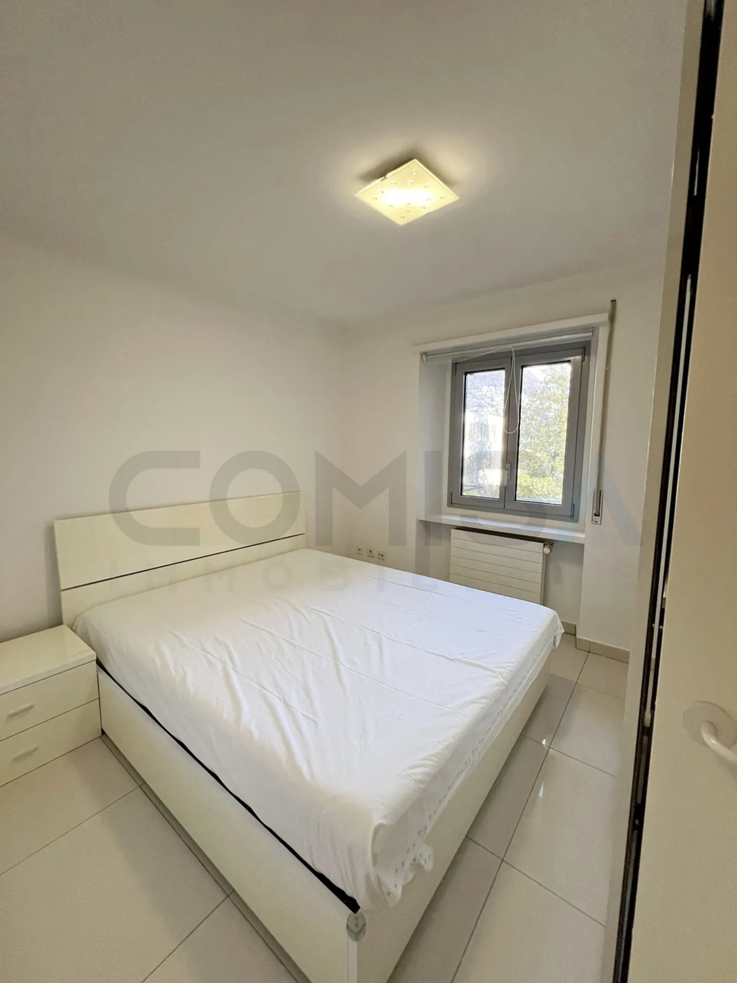 LUGANO MODERN APARTMENT 3 ROOMS A FEW STEPS FROM THE CENTER - Photo 11 of 13