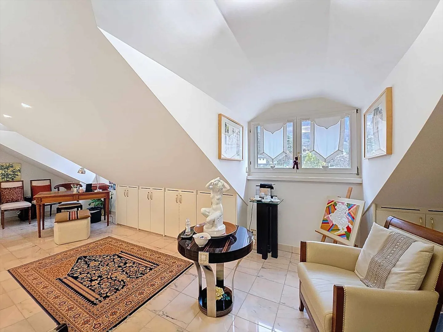 Stunning apartment on the shores of Lake Geneva with exceptional views - Photo 13 of 13