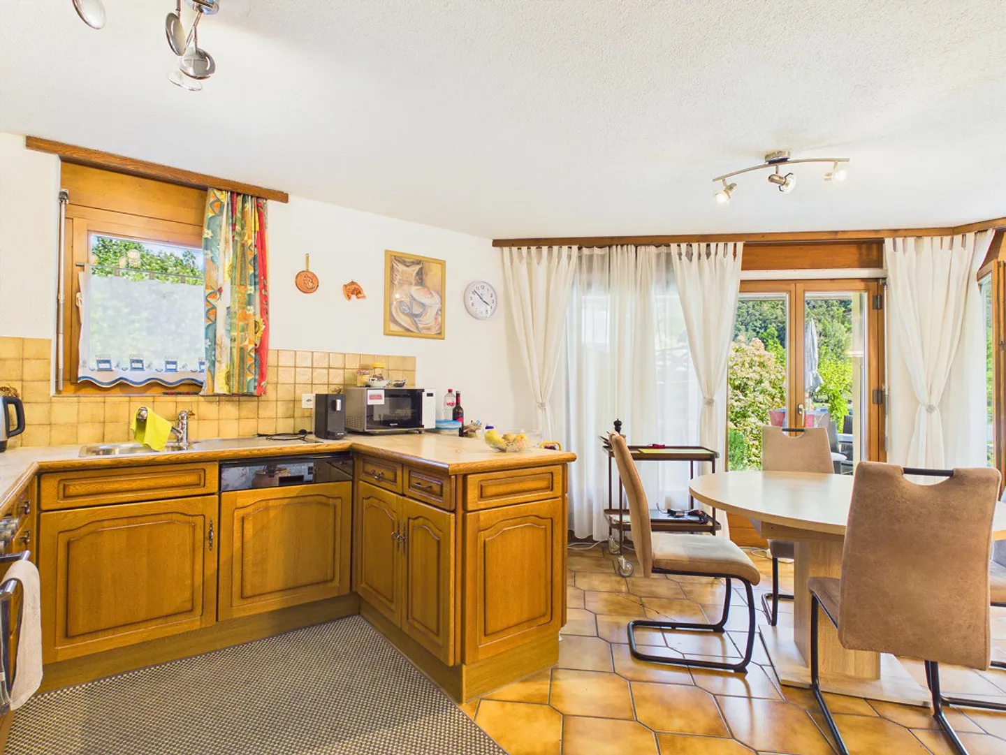 Living directly at the wellness oasis Brigerbad - Photo 5 of 14