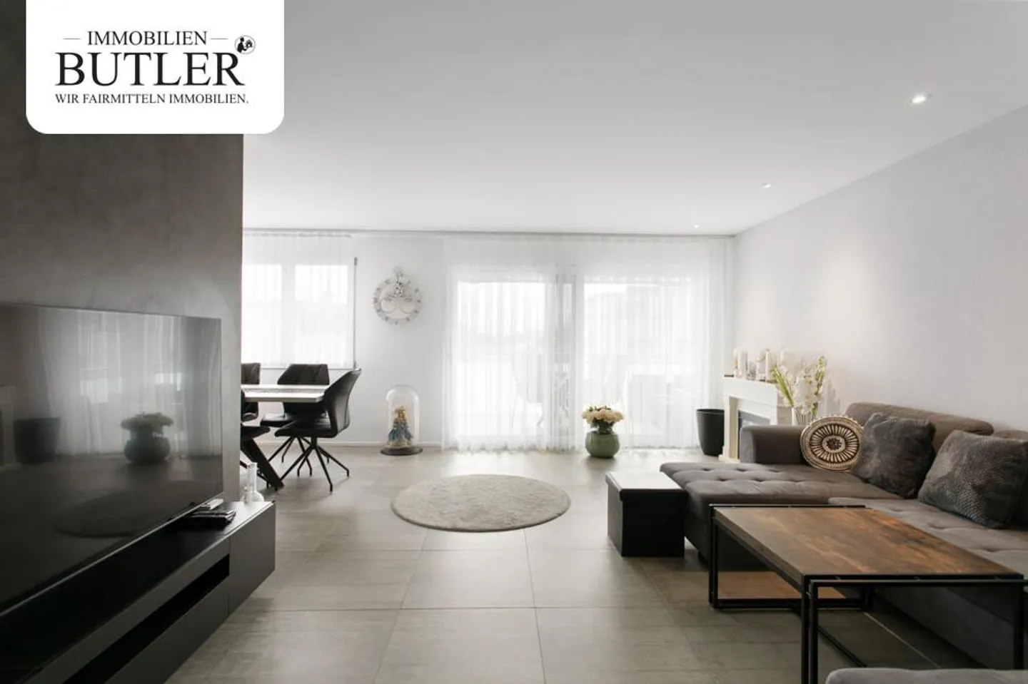 Modern Living with a View - Photo 1 of 6