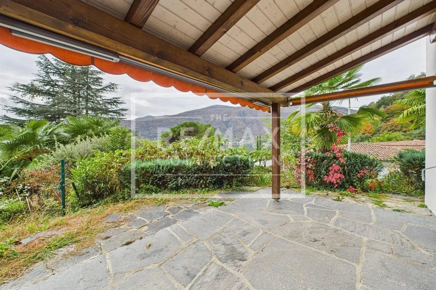 For rent - 3.5 rooms with beautiful view and garden - Photo 1 of 13