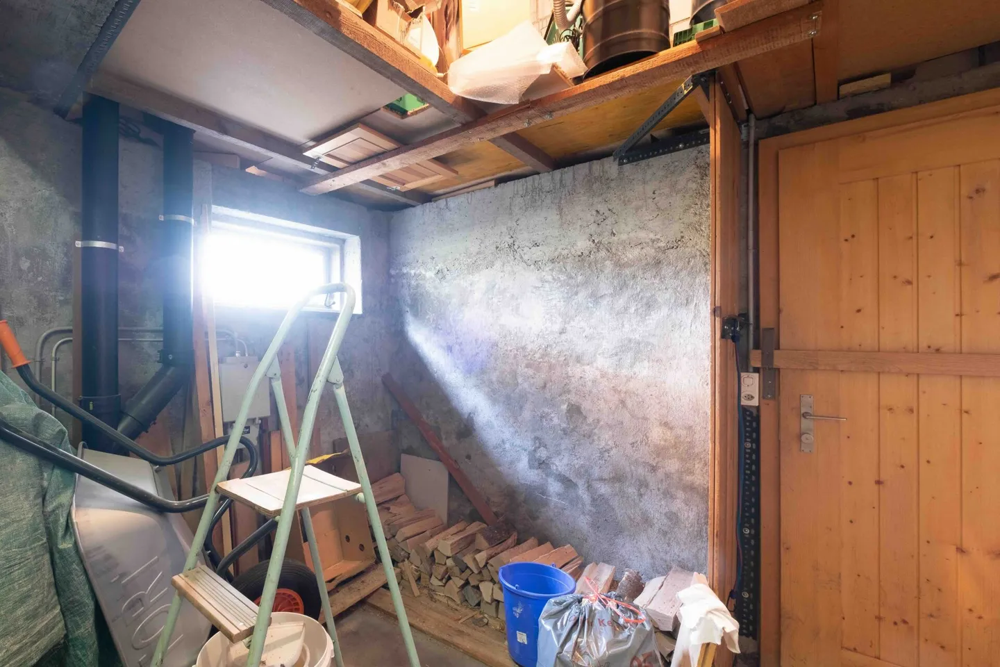 6.5-Zimmer Doppel-Einfamilienhaus in Nidfurn GL - Foto 17 von 20