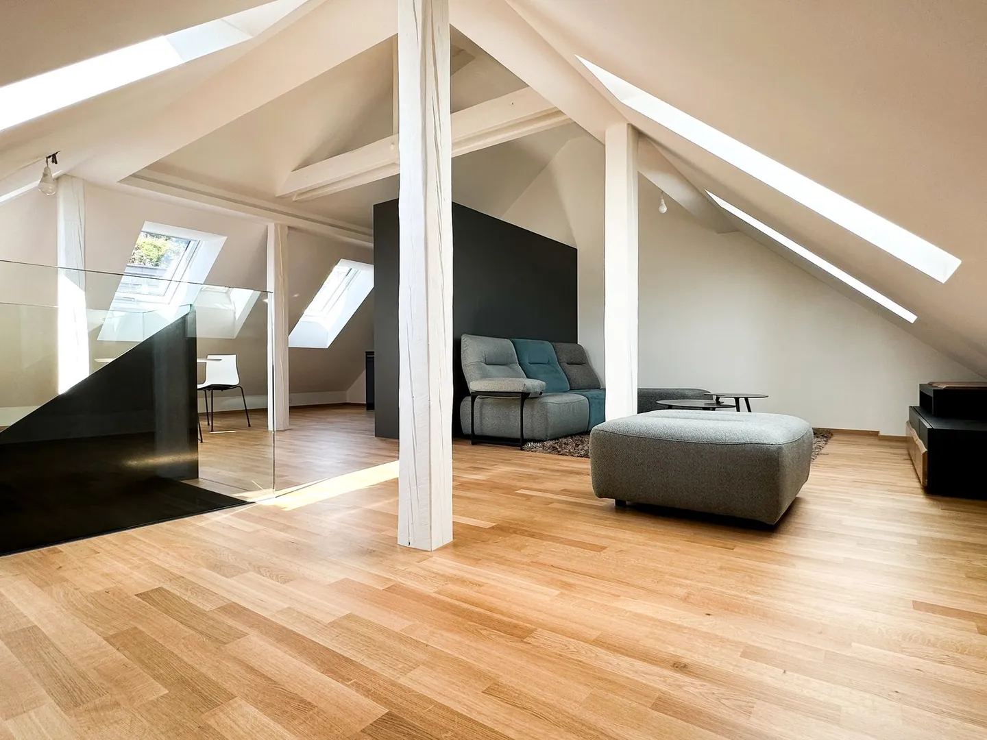 Wohnung mit 3.5 Zimmern im Dachgeschoss - Foto 2 von 12