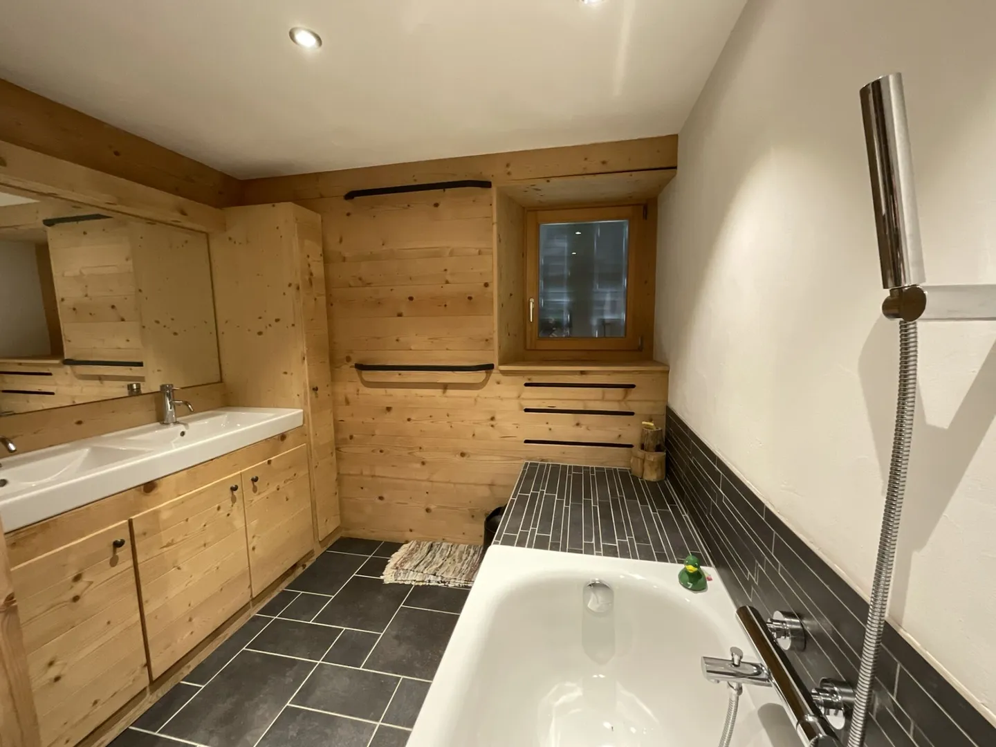 Dorfhaus mit zwei separaten Wohnungen - Foto 26 von 34