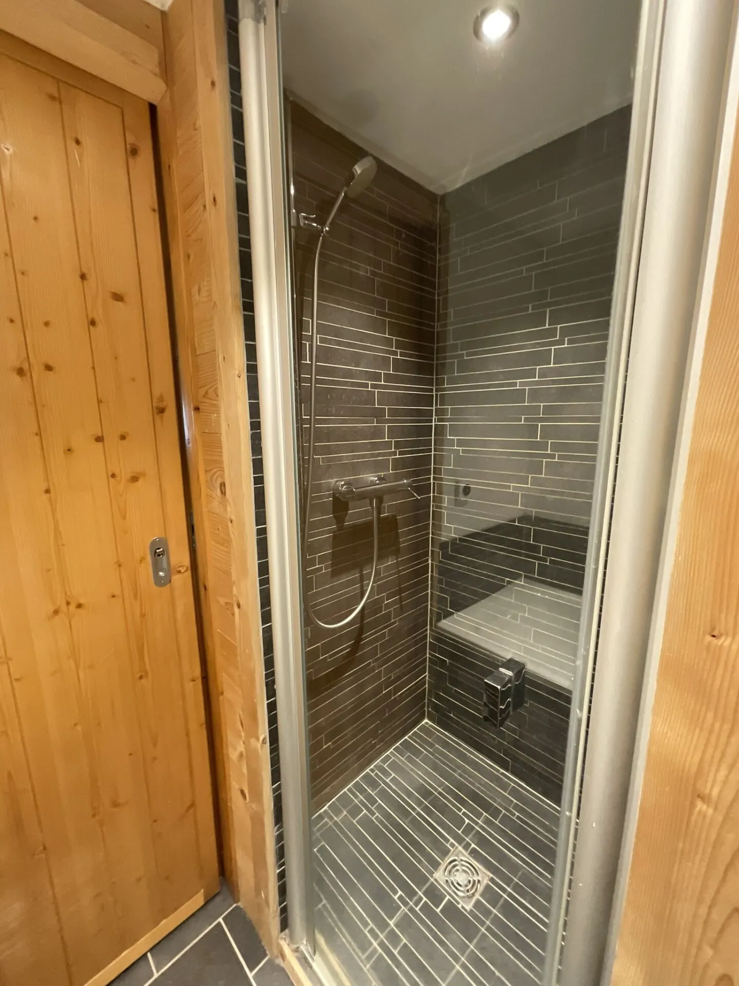 Dorfhaus mit zwei separaten Wohnungen - Foto 27 von 34