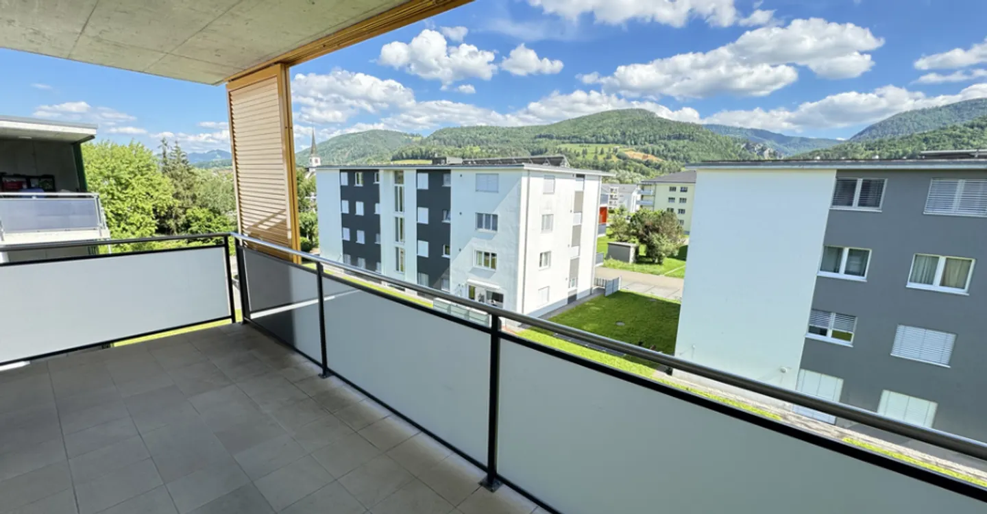 A large terrace in a quiet area - 2 months of net rent offered - Photo 1 of 11