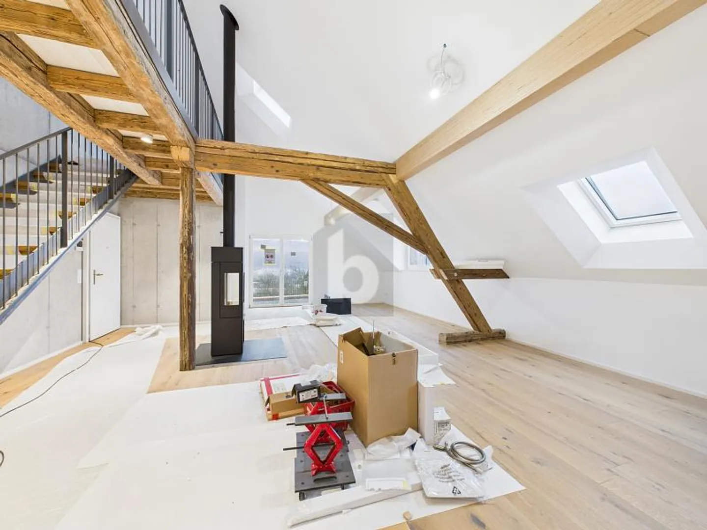 ERSTBEZUG MIT TRAUMHAUFTER WEITSICHT! - Foto 2 von 6