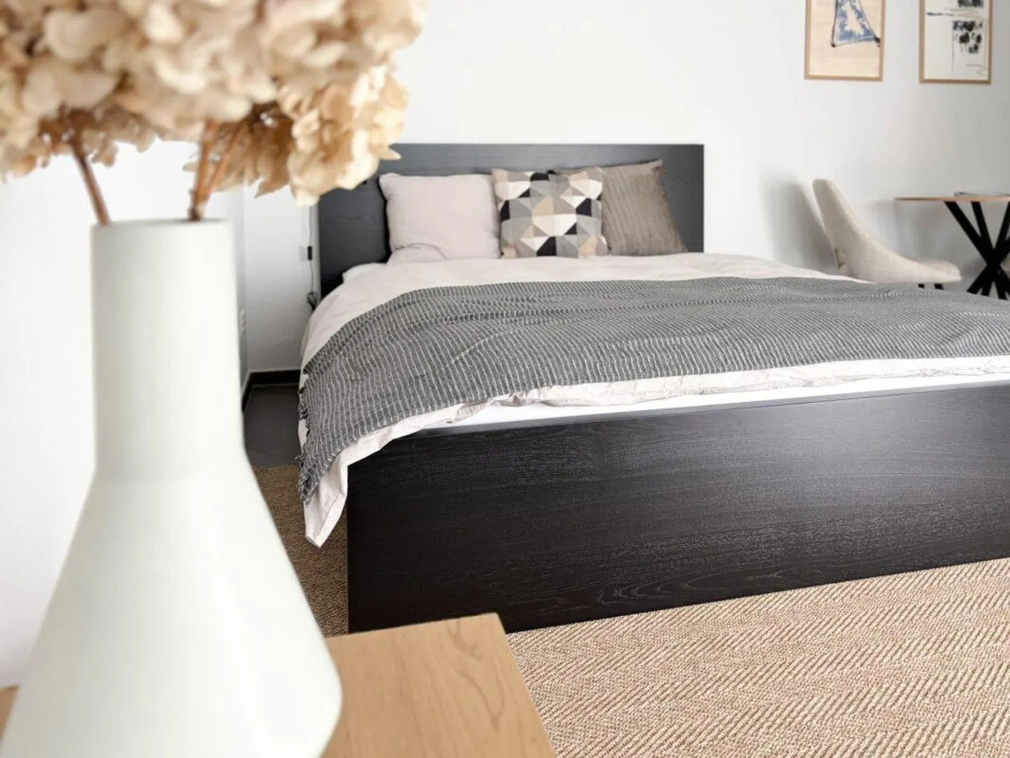 Appartement meublé avec style incluant une place de parking - Photo 1 sur 11