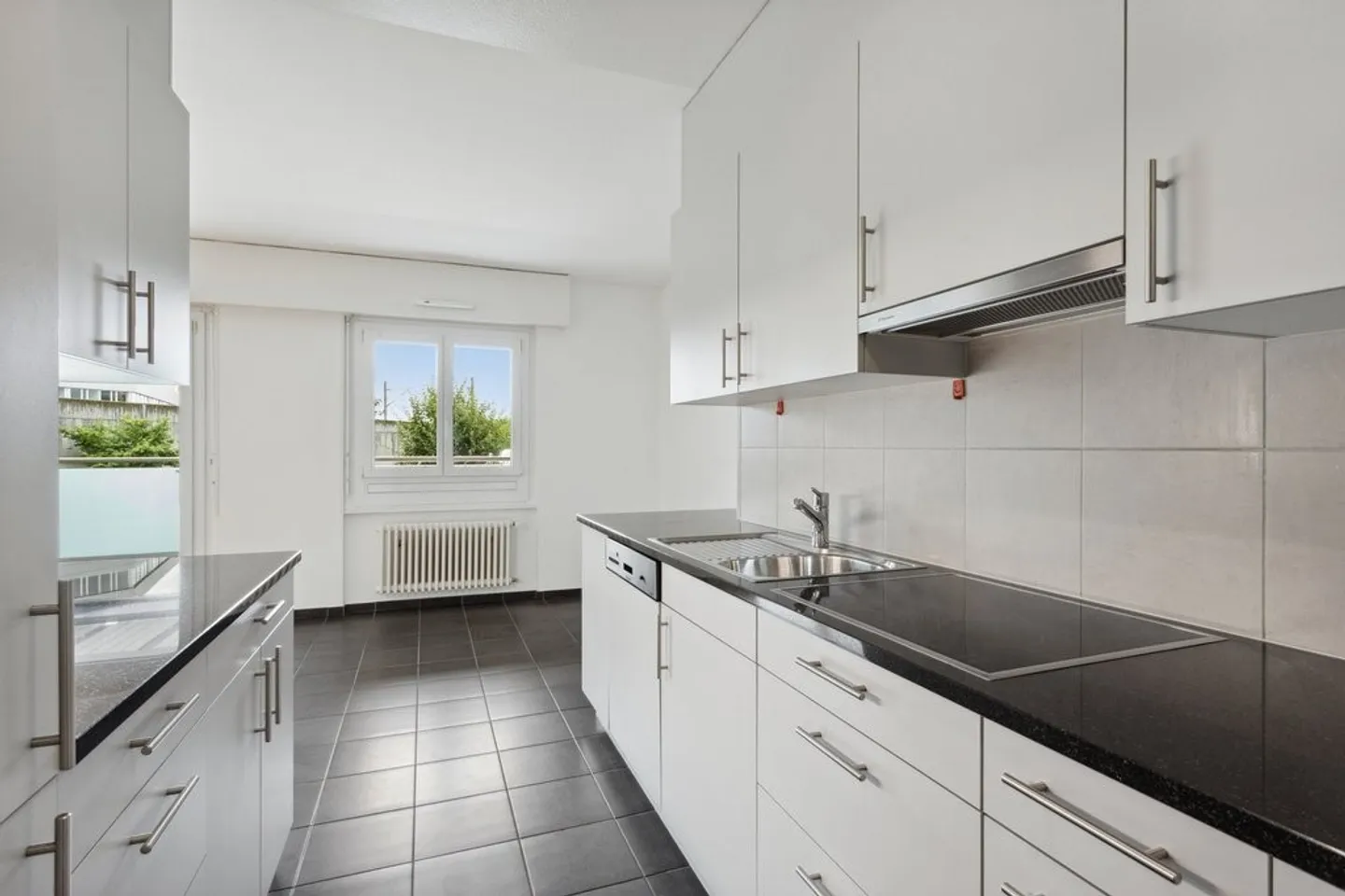 Your new home makes commuting easier - Photo 5 of 9