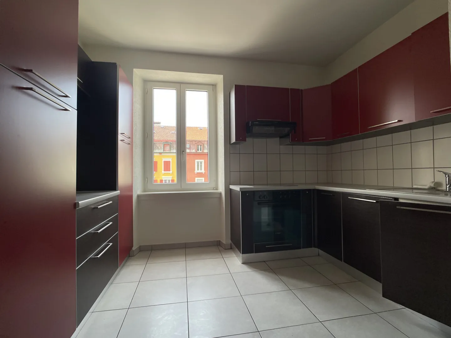 4-room apartment - Photo 3 of 10