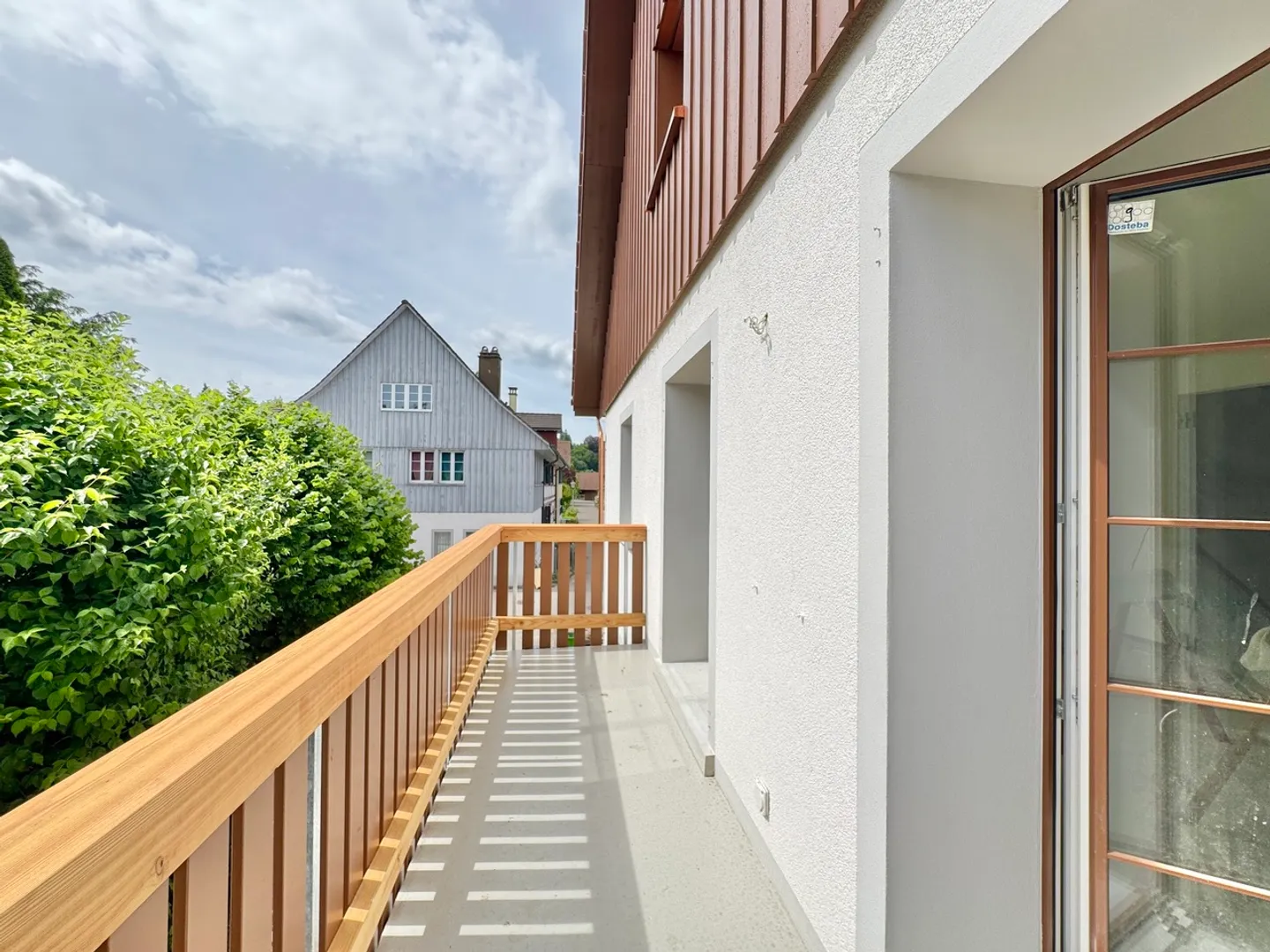 Moderne Maisonette mit Balkon - Foto 2 von 11