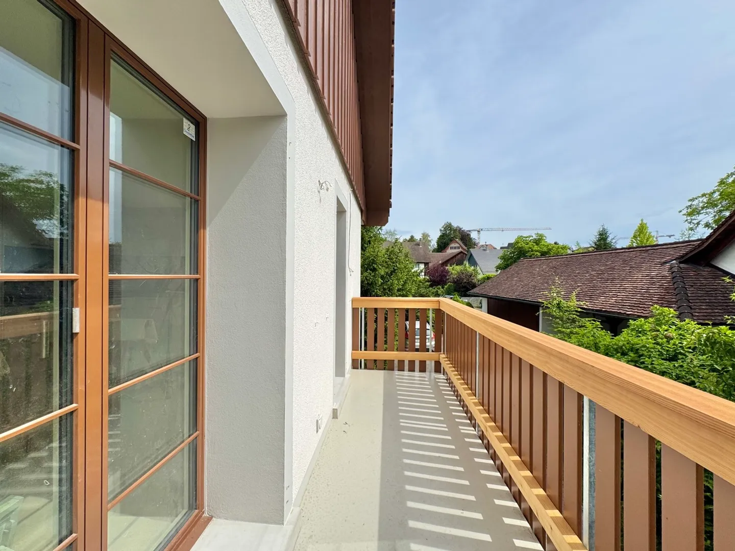 Moderne Maisonette mit Balkon - Foto 3 von 11