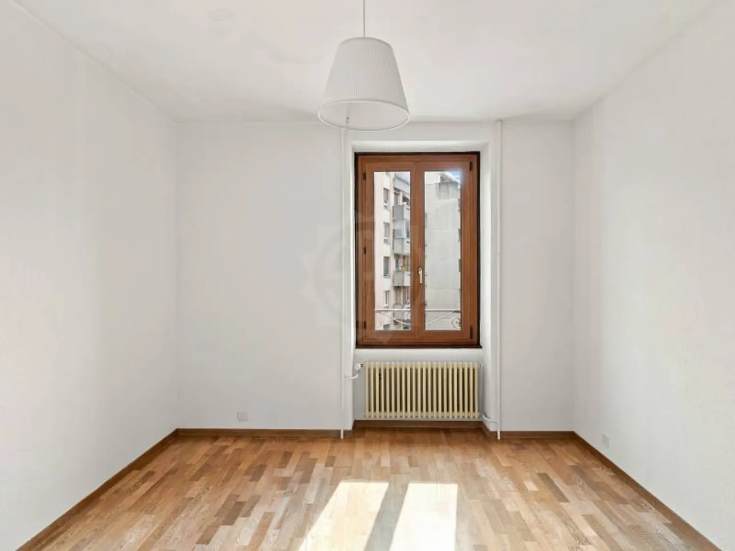 Angenehme Wohnung - Chêne-Bourg - Foto 7 von 9