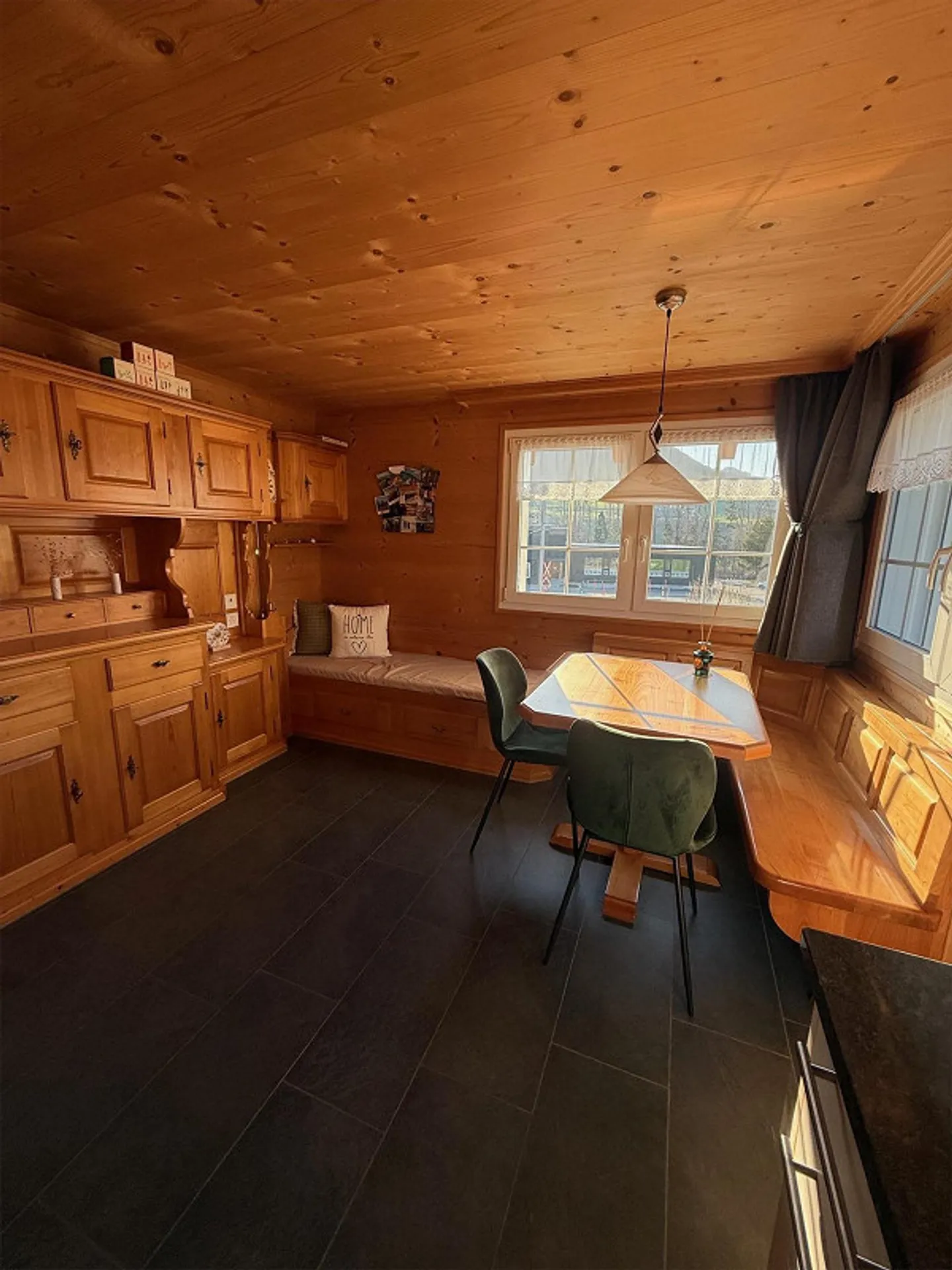 Cozy 2.5-room apartment / part of a house - Photo 5 of 7