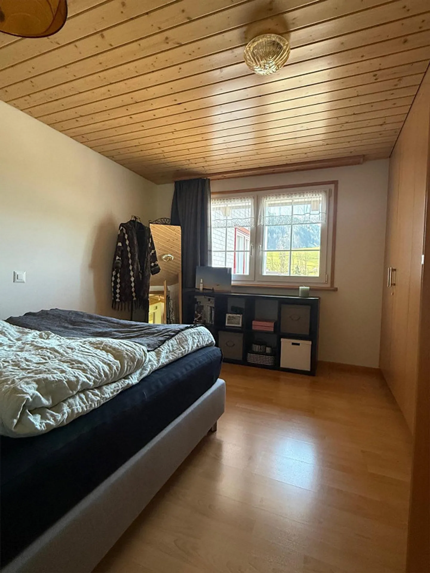 Cozy 2.5-room apartment / part of a house - Photo 6 of 7