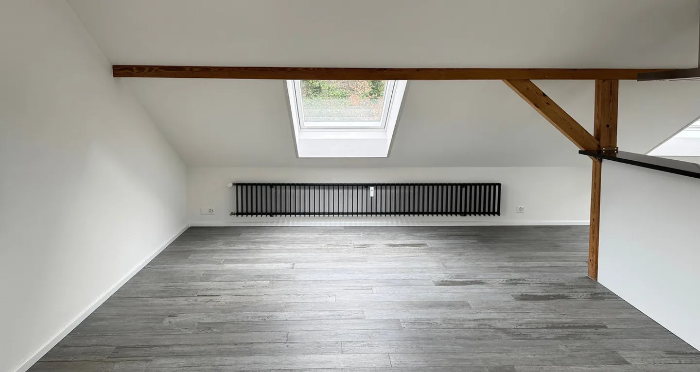 Charmant Appartement Sous Les Toits - Photo 4 sur 9